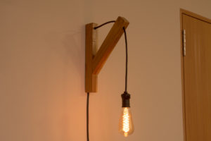 Luminária rústica de parede para sala